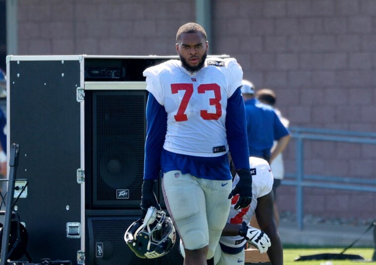 giants-keeping-josh-ezeudu,-evan-neal-ready-for-anything-on-offensive-line