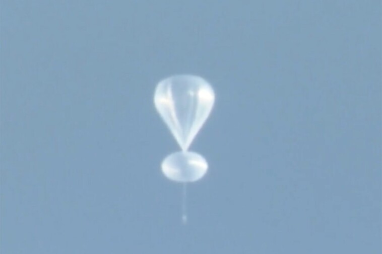 denver-residents-report-sightings-of-strange-looking-balloon-flying-over-the-city:-‘definitely-an-alien’