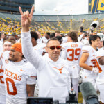 yahoo-top-10:-after-texas’-flex-and-notre-dame’s-flop,-which-teams-make-the-cut?