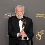 dick-van-dyke,-98,-jokes-he’s-‘looking-for-work’-after-winning-emmy