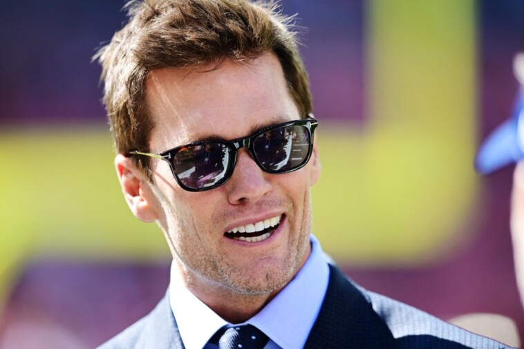 joe-buck:-‘grossly-unfair’-to-criticize-tom-brady-after-one-game