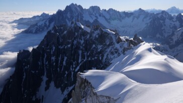 four-mountain-climbers-die-‘of-exhaustion’-just-short-of-reaching-summit-in-french-alps:-officials