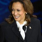 company-says-kamala-harris’-debate-earrings-strikingly-similar-to-its-bluetooth-device,-offers-to-make-ones-for-trump