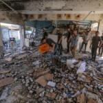 israeli-airstrikes-hit-un-school-and-homes-in-gaza-and-kill-at-least-34-people,-hospitals-say