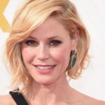 ‘modern-family’-star-julie-bowen-sets-out-books-about-‘sex,-drugs’-for-teen-sons-who-won’t-confide-in-her