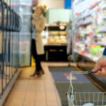 poll:-vast-majority-of-texans-say-food-costs-rising-faster-than-income