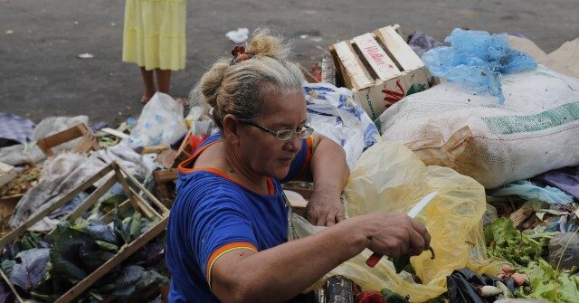 communism:-more-and-more-cubans-relying-on-digging-through-trash-to-eat