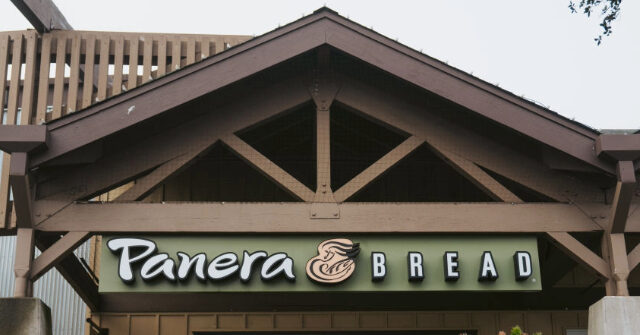 watch:-‘bad-a**’-colorado-panera-worker-beats-irate-customer-with-bread-pan