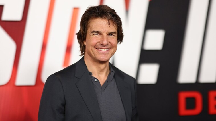 tom-cruise-performed-unforgettable-olympics-stunt-without-pay,-insisted-on-no-stunt-double