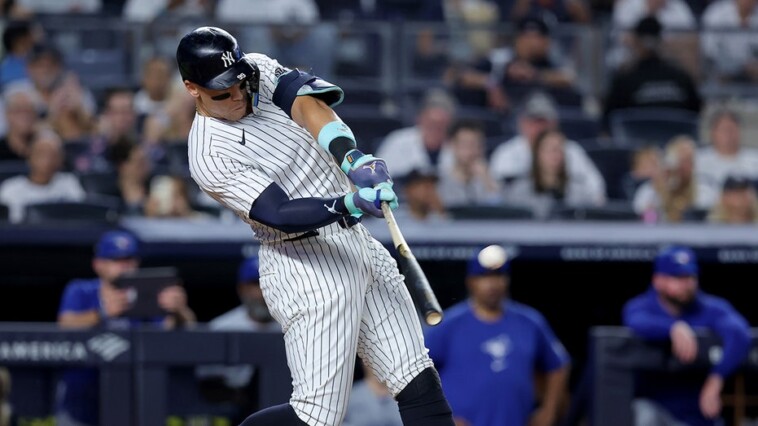 aaron-judge-sends-yankee-stadium-into-a-frenzy-after-smashing-huge-grand-slam-vs.-red-sox