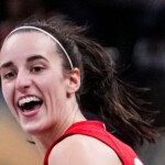 caitlin-clark-breaks-wnba-single-season-assist-record