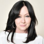 ‘beverly-hills,-90210’-cast-praise-shannen-doherty-for-being-‘amazing-example’-in-cancer-fight