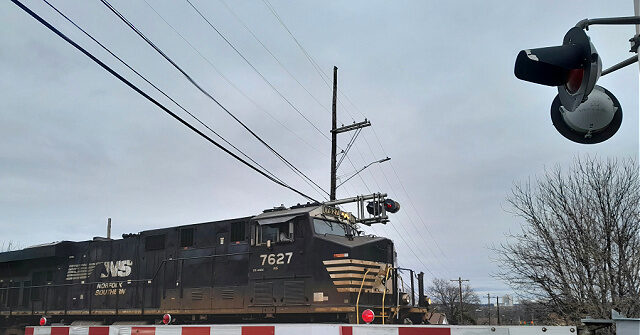 watch:-train-slams-into-military-artillery-vehicle-stuck-on-tracks-in-south-carolina