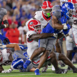 college-football-live-scores,-updates,-highlights:-georgia-at-kentucky,-utsa-at-texas-and-more