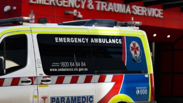 elderly-man-dead-after-four-hour-wait-for-ambulance:-‘he-was-calling-out’