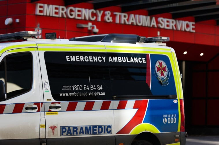 elderly-man-dead-after-four-hour-wait-for-ambulance:-‘he-was-calling-out’