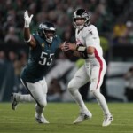 kirk-cousins-gets-another-shot-after-saquon-barkley-drop,-and-comes-through-as-falcons-beat-eagles