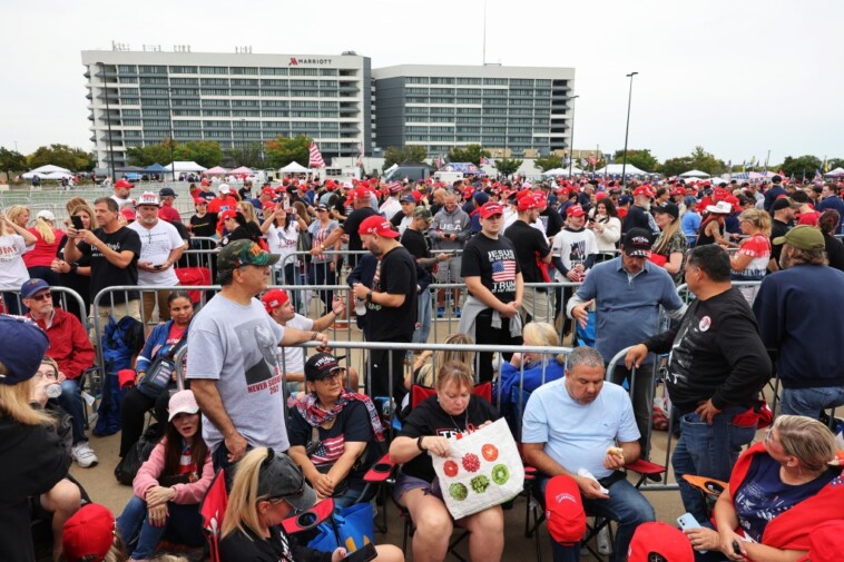 cops-shoot-down-bogus-report-of-explosives-found-near-trump’s-long-island-rally-site