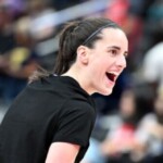 caitlin-clark-breaks-yet-another-record-in-front-of-the-largest-crowd-in-wnba-history