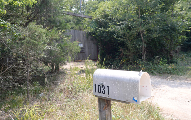 accused-gilgo-beach-serial-killer-rex-heuermann-sells-secluded-sc-retirement-home-to-relatives-—-for-$1