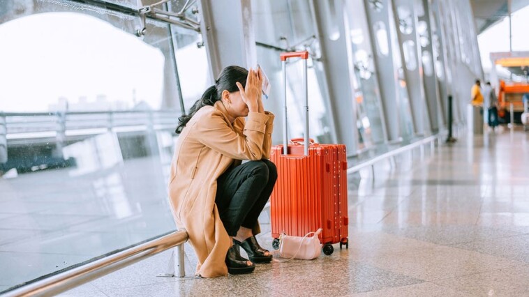 woman-is-left-alone-in-‘creepy’-section-of-airport-as-‘best-friend’-heads-for-hotel