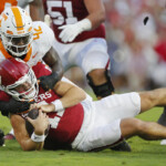 no-15-oklahoma’s-offense-struggles-mightily-in-sec-opening-loss-to-no.-6-tennessee