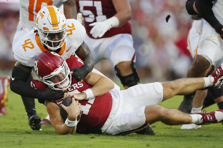 no-15-oklahoma’s-offense-struggles-mightily-in-sec-opening-loss-to-no.-6-tennessee