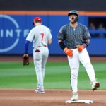 sean-manaea’s-dominance,-clutch-hits-lead-mets-to-huge-win-over-phillies