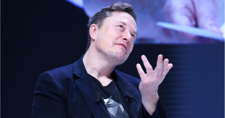 hollywood-reportedly-ready-to-kick-tesla-to-the-curb-as-elon-musk-becomes-more-conservative