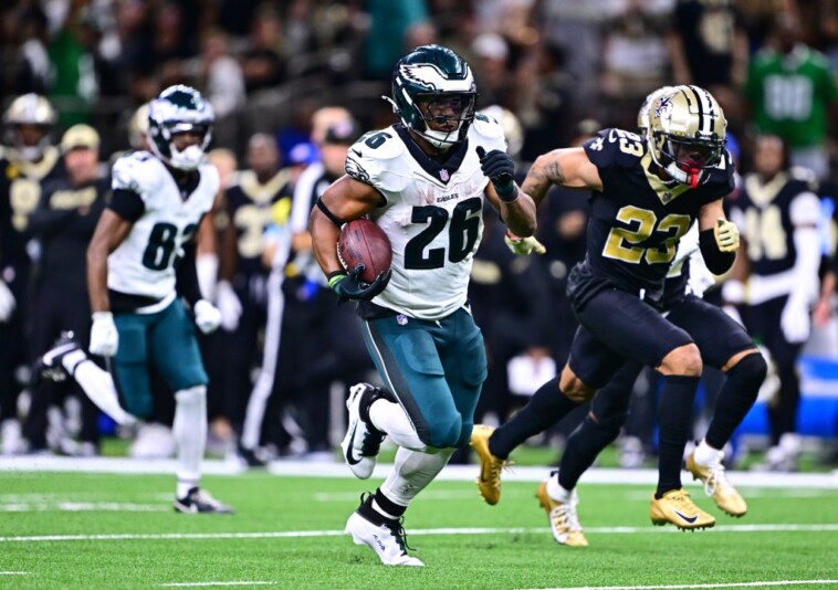 saquon-barkley-carries-eagles-to-win-over-saints-after-costly-falcons-drop