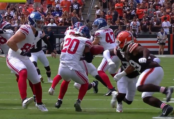 giants-fumble-away-opening-kickoff-and-allow-immediate-browns-td-in-embarrassing-start