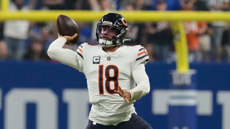 bears’-caleb-williams-finally-becomes-1st-rookie-quarterback-to-throw-touchdown-in-2024