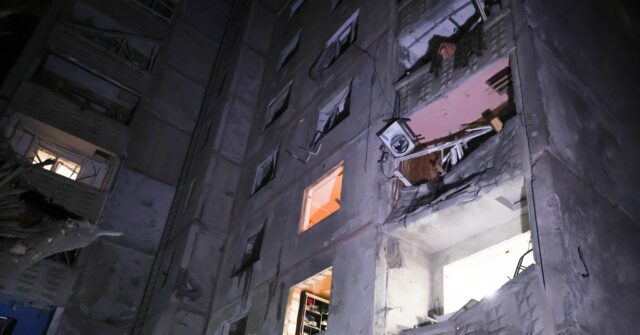 russian-strikes-on-kharkiv-apartment-blocks-leaves-dozens-injured