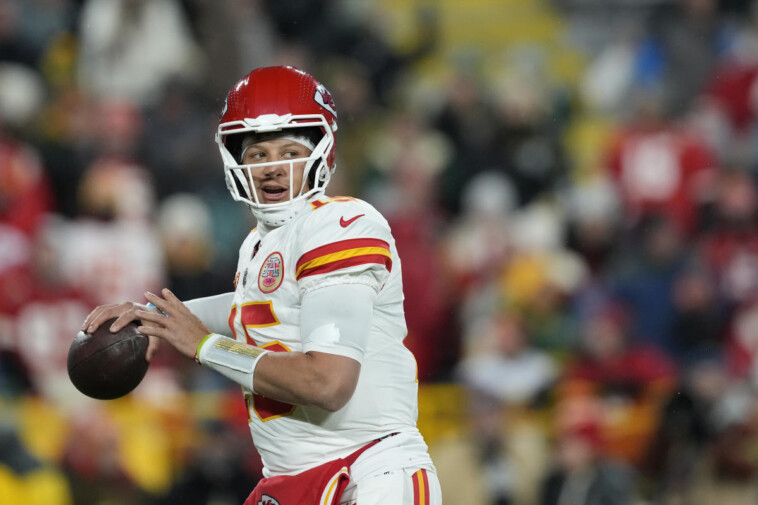 chiefs-vs.-falcons-live-updates:-sunday-night-football-sees-a-patrick-mahomes-kirk-cousins-clash-in-atlanta