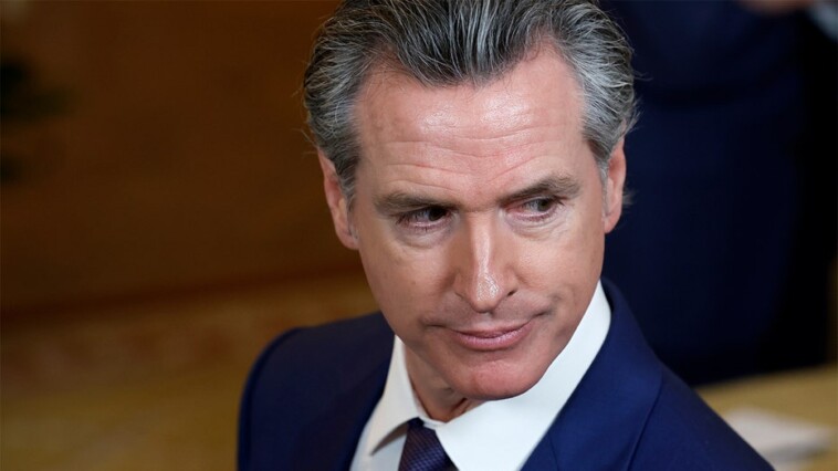 newsom-vetoes-bill-that-would-let-noncitizen-students-work-at-state’s-public-universities