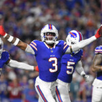 damar-hamlin-records-1st-career-interception,-sends-bills-crowd-into-a-frenzy-less-than-2-years-after-cardiac-arrest