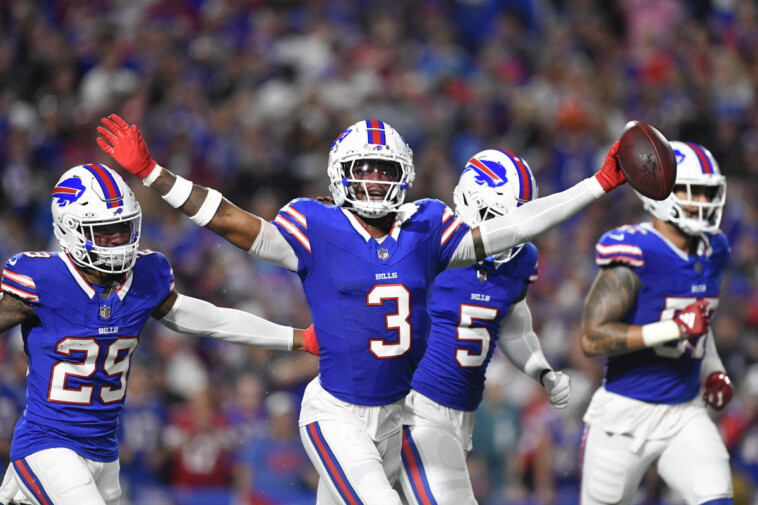 damar-hamlin-records-1st-career-interception,-sends-bills-crowd-into-a-frenzy-less-than-2-years-after-cardiac-arrest