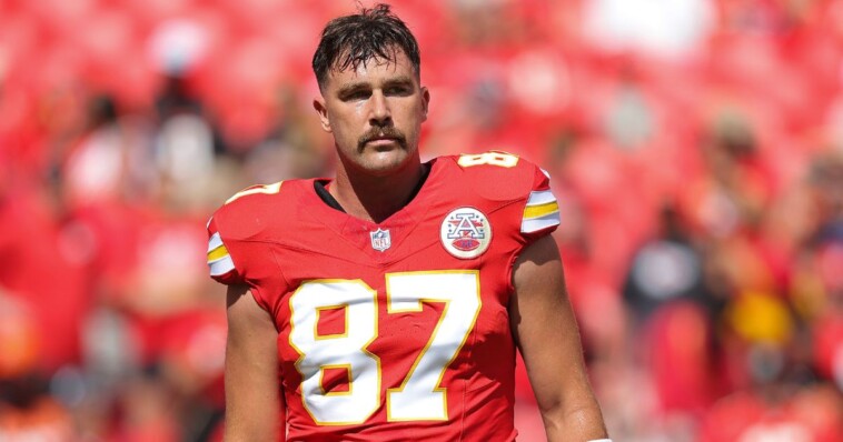 kansas-city-chiefs-star-blasted-for-looking-‘miserable’-while-his-season-continues-to-sputter