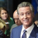 newsom-bans-plastic-bags-in-california-stores,-after-10-year-single-use-plastic-bag-ban-fails