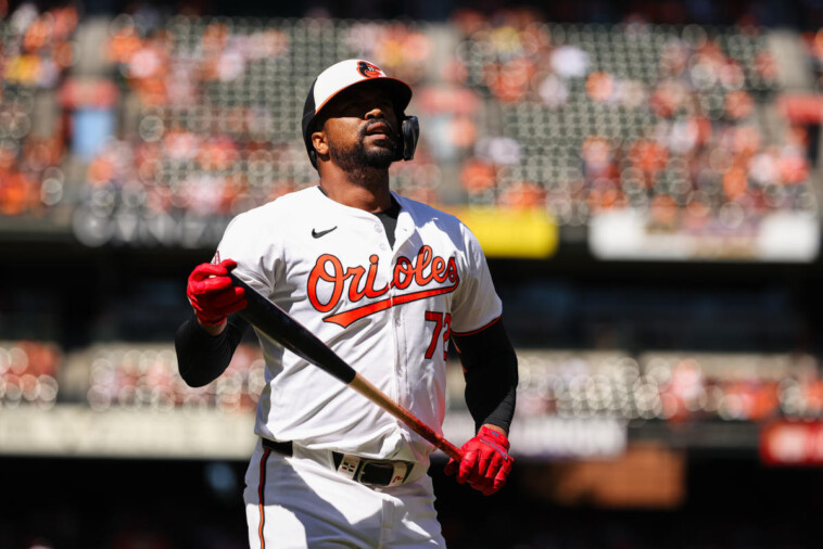 orioles-demote-trade-deadline-pickup-eloy-jimenez-to-minors,-get-ryan-mountcastle-back-from-il