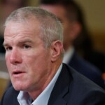 amid-brett-favre’s-parkinson’s-diagnosis,-neurologist-discusses-how-concussions-impact-risk