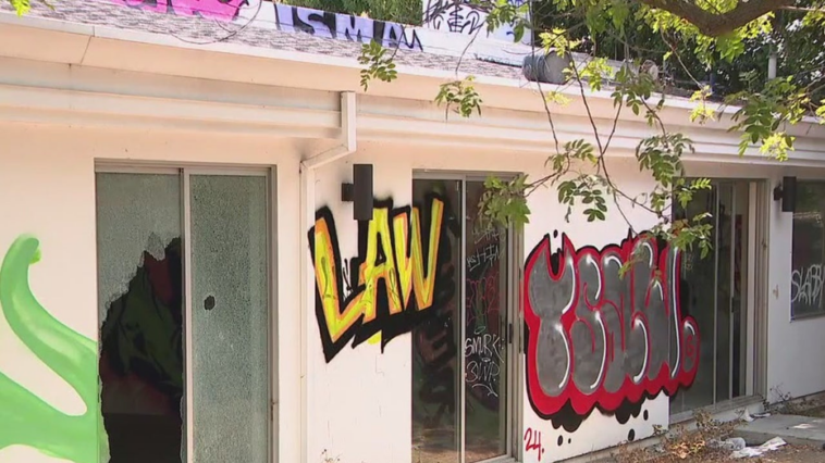 squatters-take-over-second-abandoned-hollywood-hills-mansion-owned-by-son-of-phillies-owner