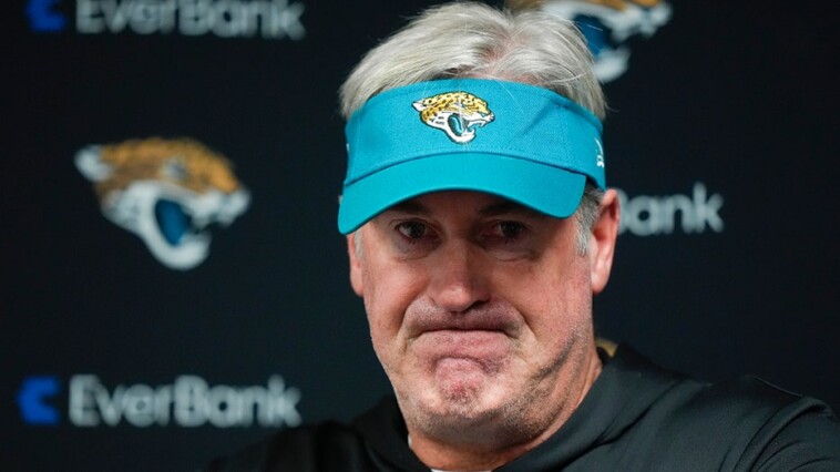 jaguars’-doug-pederson-noncommittal-on-trevor-lawrence-after-bills’-beatdown:-‘everything’s-on-the-table’