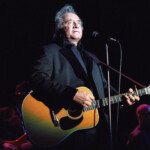 johnny-cash-statue-unveiled-at-capitol