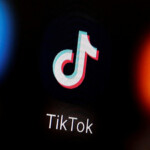 hitler’s-ai-translated-speeches-go-viral-on-tiktok-–-with-one-video-topping-1m-views-–-in-troubling-trend:-report