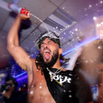 yahoo-sports-am:-clinched!-three-more-mlb-teams-secure-playoff-spot