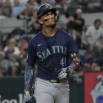 seattle-mariners-2024-offseason-preview:-can-the-offense-bounce-back-to-match-the-elite-pitching?