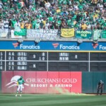 smoke-bombs,-chaos-and-crying:-a’s-final-game-in-oakland-had-it-all