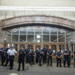 anti-israel-protesters-menacingly-chant-‘we’re-gonna-get-you’-outside-netanyahu’s-nyc-hotel