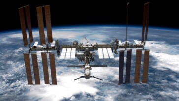 section-of-international-space-station-is-increasingly-leaky,-nasa-warns:-‘top-safety-risk’